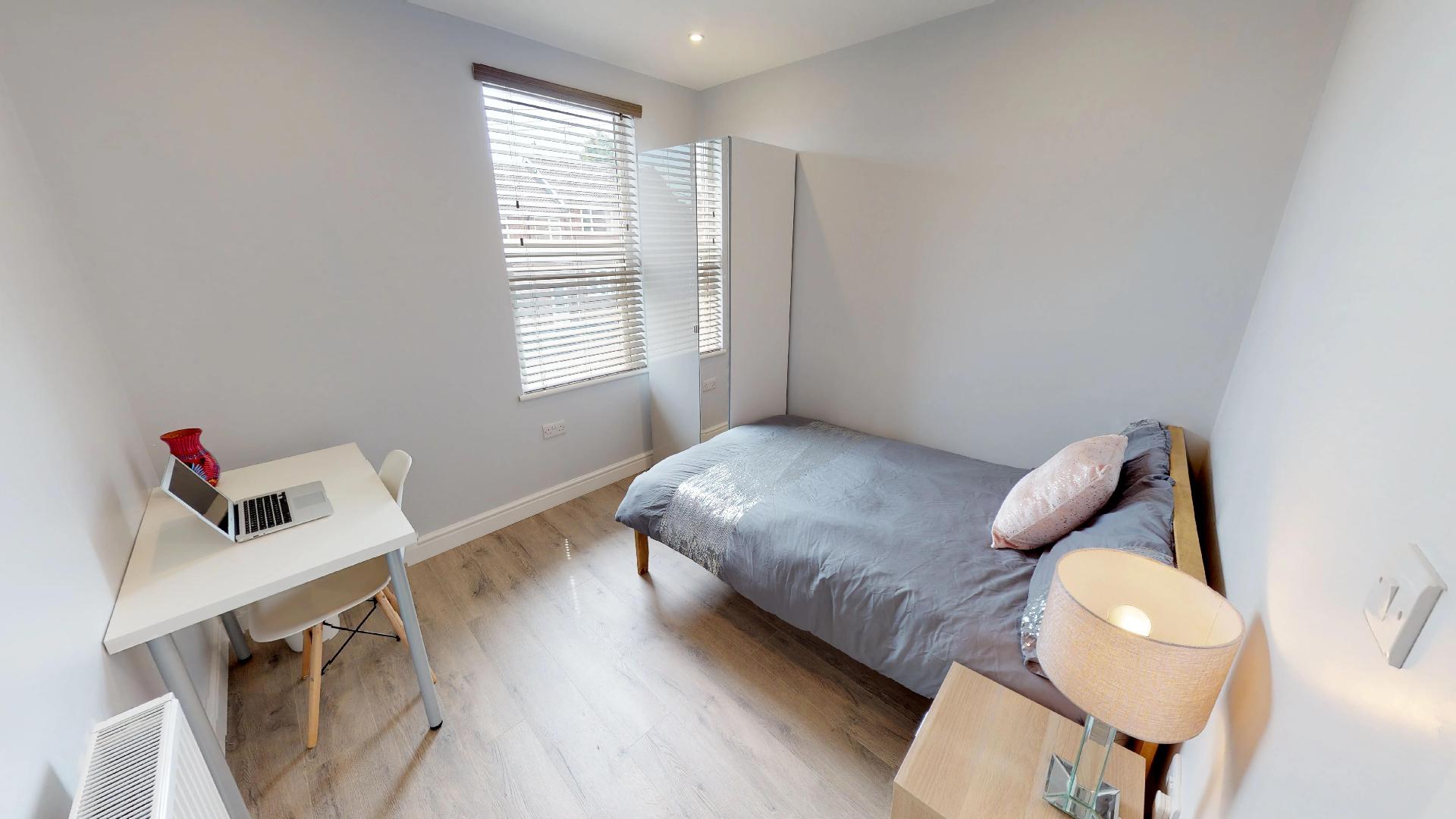 School-road-3D-tour-image-11