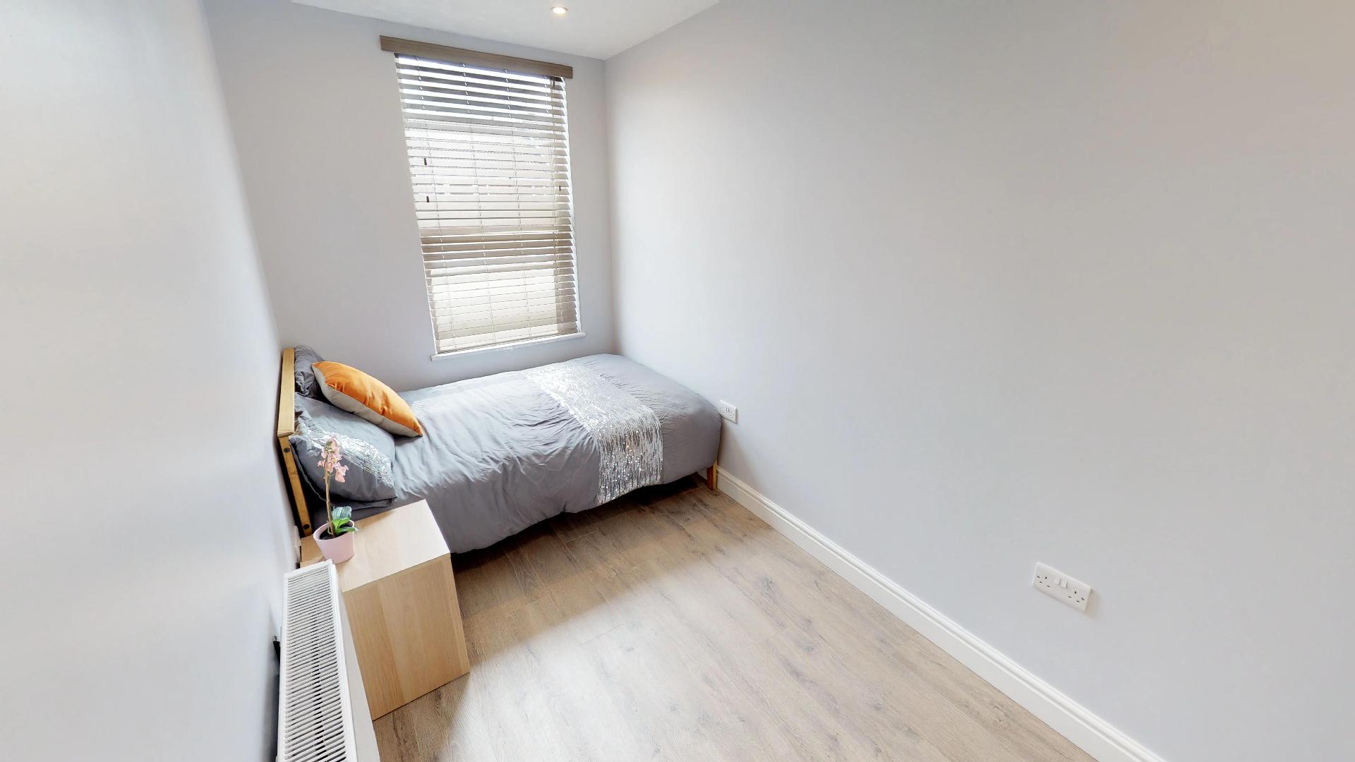 School-road-3D-tour-image-11